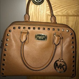 ❤️Michael Kors Satchel Purse
